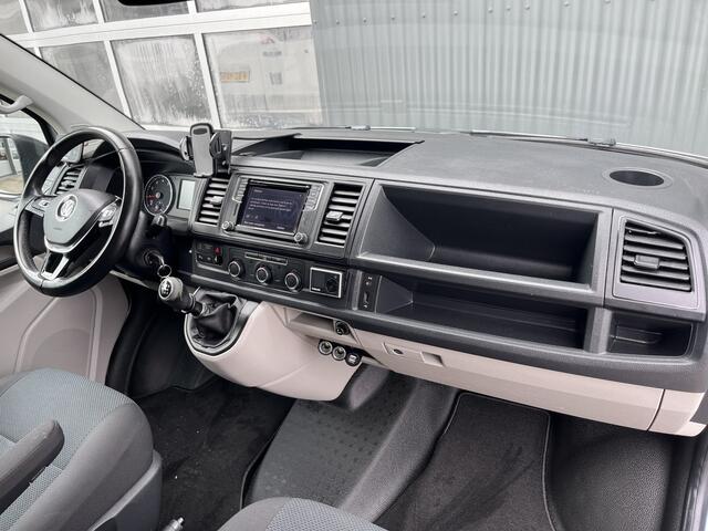 Volkswagen TRANSPORTER 2.0 TSI L2H1 Benzine Dubbele Schuifdeur Airco Cruise controle Bpm vrij Trekhaak Klep achter Omvormer Standkachel Euro 6 Benzine Ideaal voor ombouw naar Camper !!