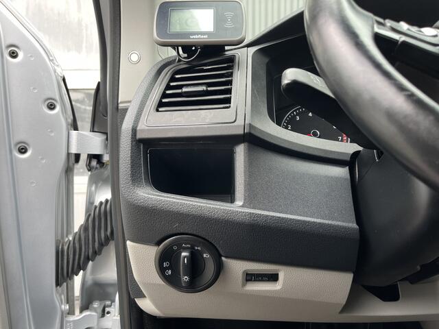 Volkswagen TRANSPORTER 2.0 TSI L2H1 Benzine Dubbele Schuifdeur Airco Cruise controle Bpm vrij Trekhaak Klep achter Omvormer Standkachel Euro 6 Benzine Ideaal voor ombouw naar Camper !!