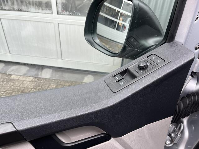 Volkswagen TRANSPORTER 2.0 TSI L2H1 Benzine Dubbele Schuifdeur Airco Cruise controle Bpm vrij Trekhaak Klep achter Omvormer Standkachel Euro 6 Benzine Ideaal voor ombouw naar Camper !!