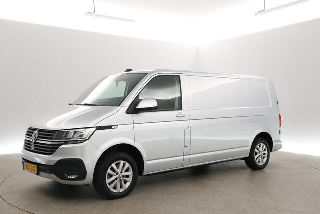 Volkswagen TRANSPORTER 2.0 TDI L2H1 150PK | Aut. | Airco | Adap. Cruise | Camera | 3 Zits | Trekhaak | Carplay