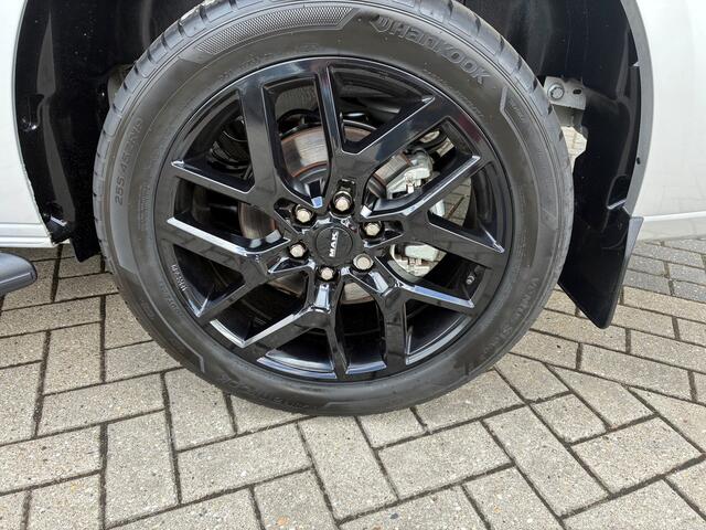 Volkswagen TRANSPORTER 2.0 TDI 170 PK Automaat L2H1 30 Bulli DC