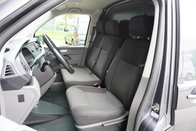 Volkswagen TRANSPORTER 150pk Automaat L2 2x Schuifdeur LED Trekhaak Apple Carplay ACC Cruise control Camera Parkeersensoren