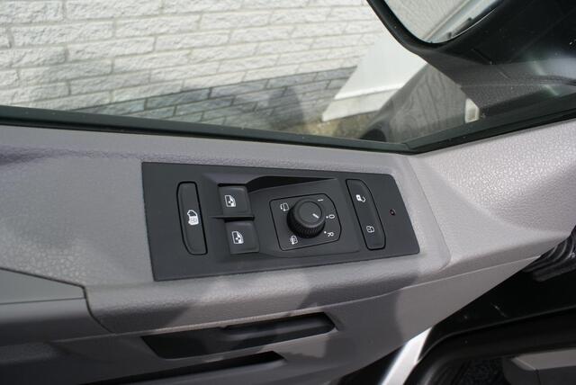 Volkswagen TRANSPORTER 2.0 TDI L2H1 DSG 110KW Standkachel/trekhaak