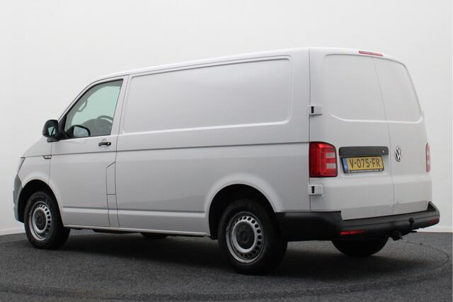 Volkswagen TRANSPORTER 2.0 TDI DSG L1H1 Airco, Cruise, Navigatie, Bluetooth, Elektrisch Pakket, DAB, Trekhaak