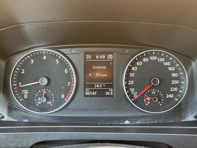 Volkswagen TRANSPORTER 2.0 TSI L1H1 | Marge! | Benzine! | Trekhaak | Cruise Control | Parkeersensoren Achter | Voorruitverwarming | Apple Carplay | Android Auto |