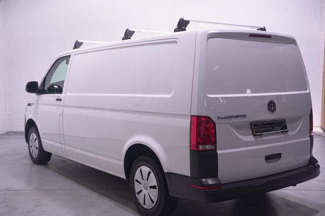 Volkswagen TRANSPORTER 2.0 TDI 110 pk L2H1 Airco, 2-Zits, Achterklep Laadruimte Pakket, PDC V+A, Dakdragers