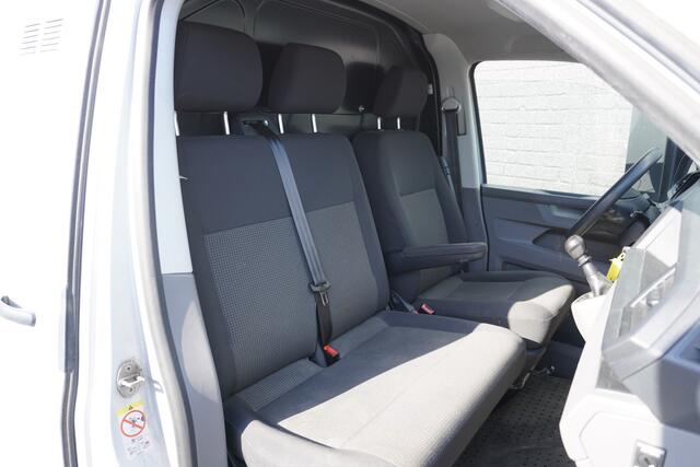 Volkswagen TRANSPORTER 2.0 TDI 150PK EURO 6 - Airco - Cruise - PDC - ¤14.900,- Excl.