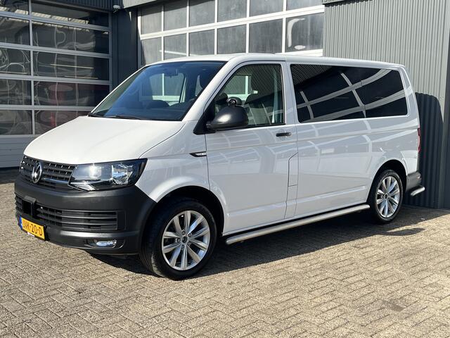 Volkswagen TRANSPORTER Kombi 2.0 TDI L1H1 BTW EN BPM VRIJ!! Airco Trekhaak 2500 kg trekgewicht Telefoonverbinding Groeps vervoer Taxi Combi Tourer Passenger
