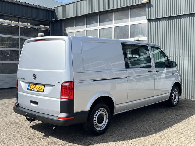 Volkswagen TRANSPORTER 2.0 TSI L2H1 Benzine Dubbele Schuifdeur Airco Cruise controle Bpm vrij Trekhaak Klep achter Omvormer Standkachel Euro 6 Benzine Ideaal voor ombouw naar Camper !!