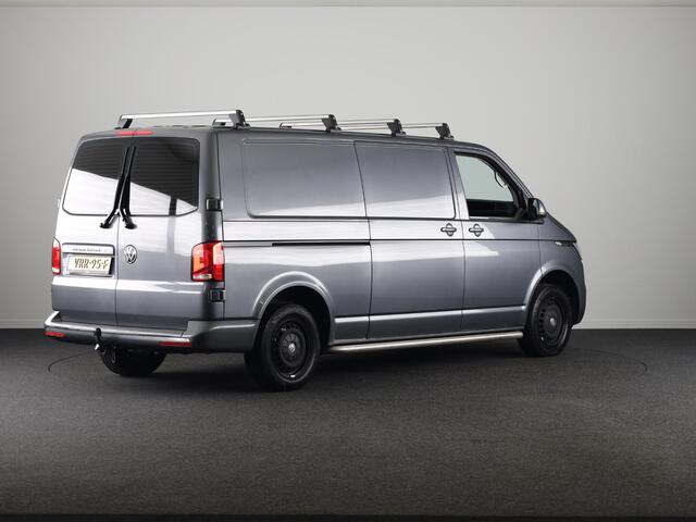 Volkswagen TRANSPORTER 2.0 TDI L2H1 28 Comfortline 110PK | Navigatie | Multifunctioneel stuurwiel | Trekhaak | Inrichting |