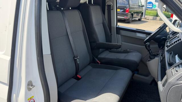 Volkswagen TRANSPORTER 2.0 TDI 62KW 84PK EURO 6 AIRCO/ IMPERIAAL/ TREKHAAK/ 100% DEALERONDERHOUDEN