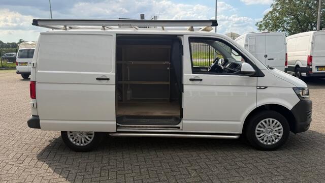 Volkswagen TRANSPORTER 2.0 TDI 62KW 84PK EURO 6 AIRCO/ IMPERIAAL/ TREKHAAK/ 100% DEALERONDERHOUDEN