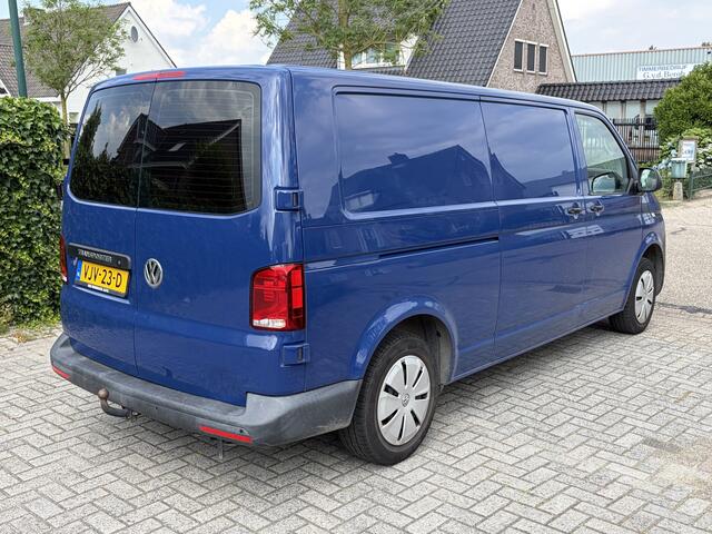 Volkswagen TRANSPORTER T6.1 2.0 TDI 110PK Euro6 L2H1 ? 3-zits ? airco ? cruise control ? apple carplay