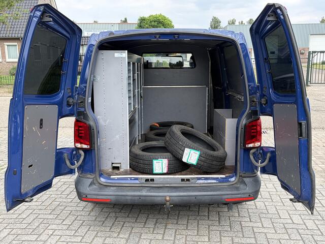 Volkswagen TRANSPORTER T6.1 2.0 TDI 110PK Euro6 L2H1 ? 3-zits ? airco ? cruise control ? apple carplay