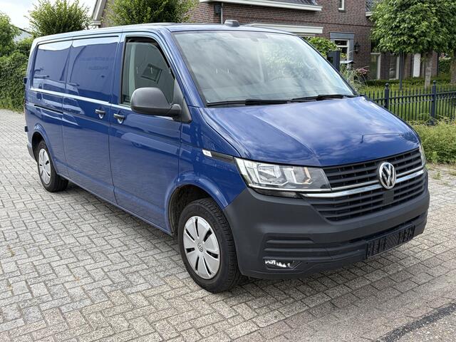 Volkswagen TRANSPORTER T6.1 2.0 TDI 110PK Euro6 L2H1 ? 3-zits ? airco ? cruise control ? apple carplay