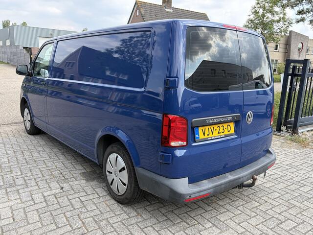 Volkswagen TRANSPORTER T6.1 2.0 TDI 110PK Euro6 L2H1 ? 3-zits ? airco ? cruise control ? apple carplay