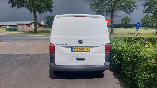 Volkswagen TRANSPORTER 2.0 TDI L1H1 Economy AIRCO BJ 2017