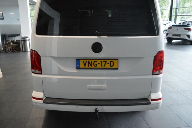 Volkswagen TRANSPORTER 2.0 TDI L2H1 DC Highline navi trekhaak 18 inch 150 pk !!