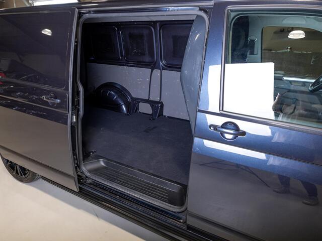 Volkswagen TRANSPORTER 2.0 TDI L2H1 30 Bulli 75 Edition / 204pk / Achteruitrij camera / Stoelverwarming / Leder / Virtual cockpit /