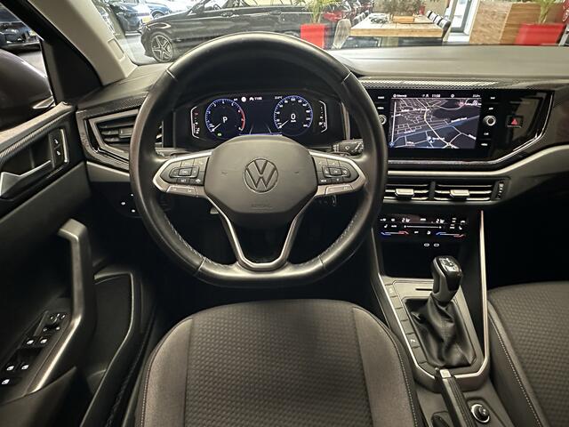 Volkswagen Taigo 1.0 TSI DSG AUTOMAAT LIFE APPLE CARPLAY NAVIGATIE CRUISE CONTROL CLIMATE CONTROL STOELVERWARMING APPLE CARPLAY/ANDRTOID RIJSTROOKSENSOREN PDC ZEER MOOI !!