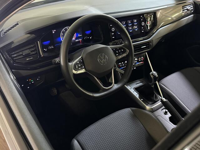 Volkswagen Taigo 1.0 TSI LIFE EDITION TREKHAAK/PDC/CARPLAY