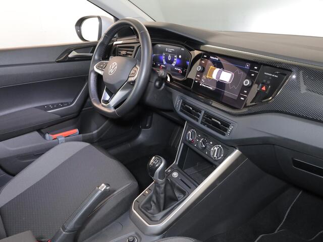 Volkswagen Taigo 1.0 TSI Life 95 pk | Verlengde garantie | Navigatie | Parkeersensoren | Achteruitrijcamera | Stoelverwarming | Keyless |