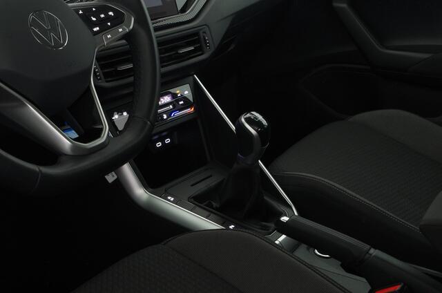 Volkswagen Taigo 1.0 TSI Life Edition Camera/adapt.cruise/Navi/parkeersensor V en A