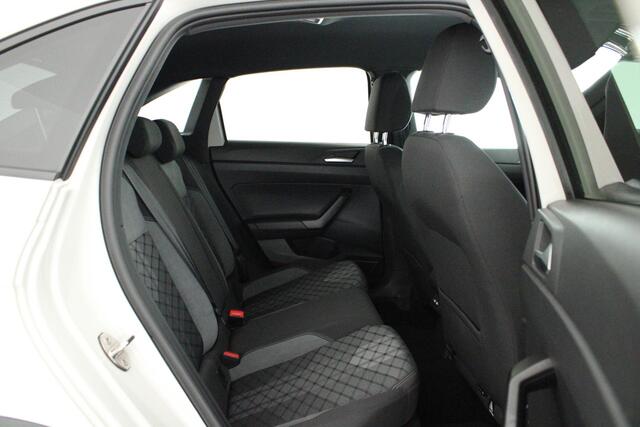 Volkswagen Taigo 1.0 TSI 110pk 2x R-Line Trekhaak Virtual Cockpit Carplay