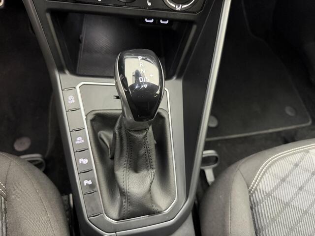 Volkswagen Taigo 1.0 TSI R-Line Automaat | Stoel verwarming | Lm velgen