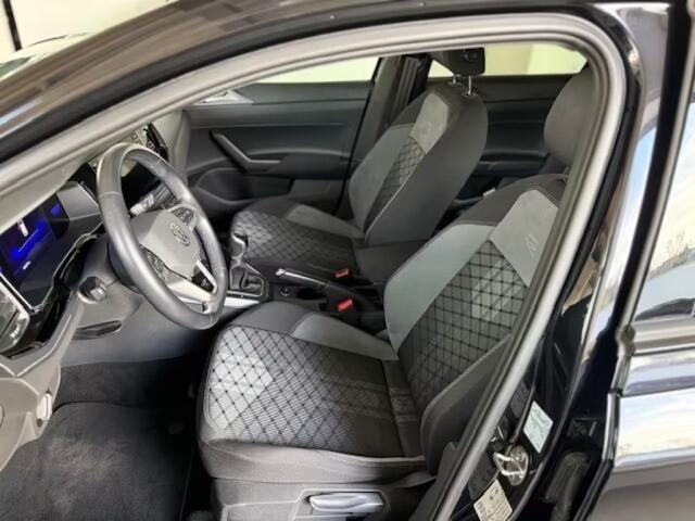 Volkswagen Taigo 1.0 TSI R-LINE Blackline Matrix LED Navi Adapt.cruise Full opt. 17LM