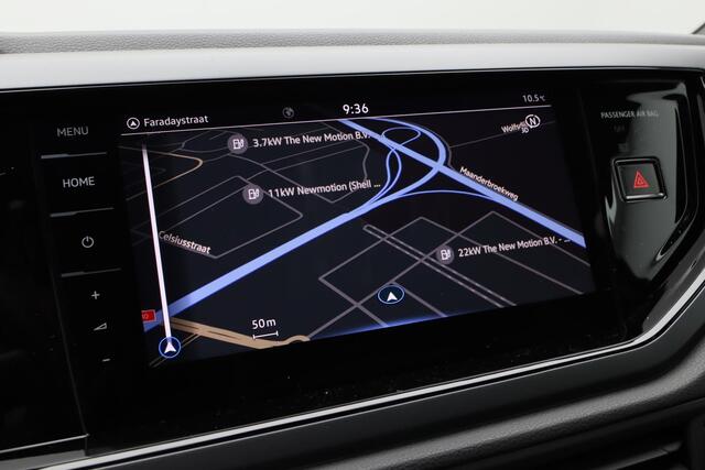 Volkswagen Taigo 1.0 TSI 110PK R-Line Business Black Style | Panoramadak | IQ LED Matrix | side assist | Beats audio |