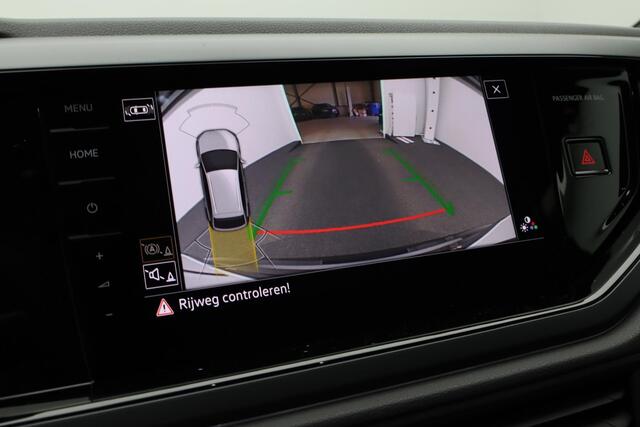 Volkswagen Taigo 1.0 TSI 110PK R-Line Business Black Style | Panoramadak | IQ LED Matrix | side assist | Beats audio |