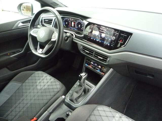 Volkswagen Taigo 1.0 TSI (110Pk) R-Line Business Navi, Stoelverw. Géén Afleverkos