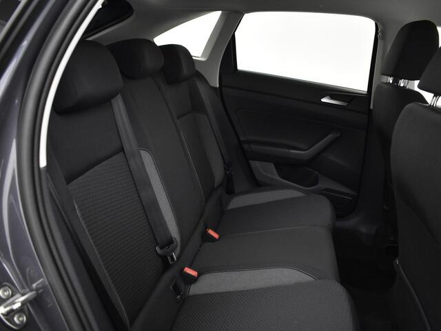 Volkswagen Taigo Life Edition 1.0 TSI 95 pk 5 versn. Hand · Achteruitrijcamera · Achteruitrijcamera · Allseason banden