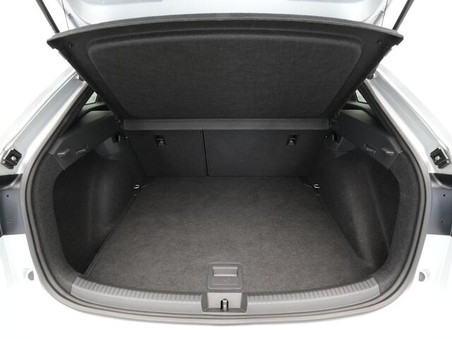 Volkswagen Taigo 1.0 TSI 110pk R-Line Panorama Clima Pdc Lm Velgen 88