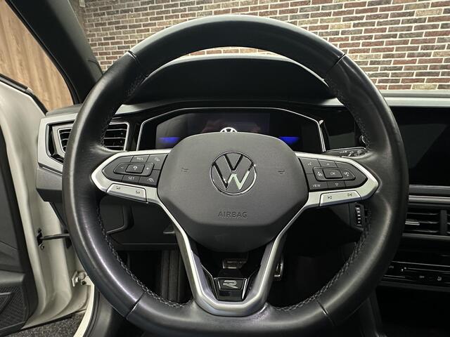 Volkswagen Taigo 1.5 TSI R-Line Business Panorama adaptive Camera Led Virtual