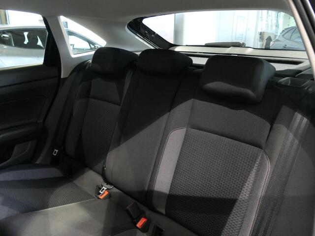 Volkswagen Taigo 1.0 TSI Life *AUTOMAAT* - Sensor V+A, Apple carplay/android auto