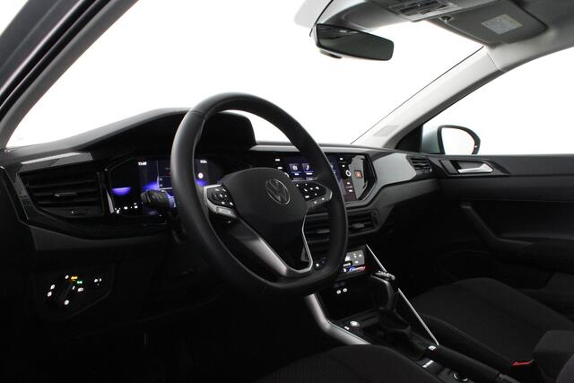 Volkswagen Taigo 1.0 TSI Life Edition Automaat/Camera/Panorama schuifdak/navigatie...