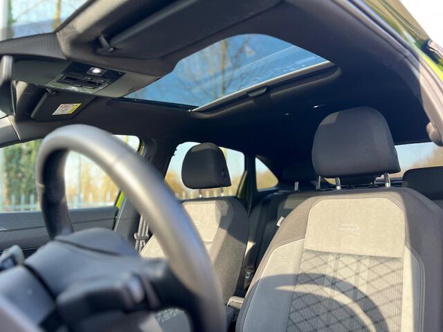 Volkswagen Taigo 1.0 TSI 110pk DSG R-Line Business Panoramadak