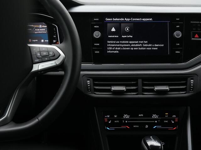 Volkswagen Taigo 1.0 TSI 115 pk DSG R-Line | Panoramadak | IQ Light | Achteruitrijcamera | Stoelverwarming | Adaptive Cruise | Navigatie