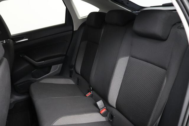 Volkswagen Taigo 1.0 TSI 110pk DSG Life | Automaat | Camera | Stoelverwarming |