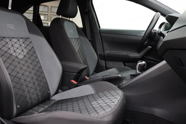 Volkswagen Taigo 1.0 TSI R-Line 110pk DSG7 | Stoelverwarming | Camera | Parkassist | Carplay