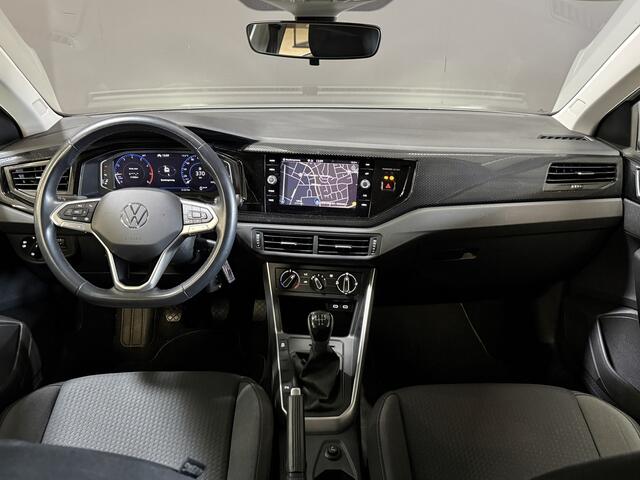 Volkswagen Taigo 1.0 TSI Life | Camera | Apple Carplay | Uitstraling | 18'' Inch