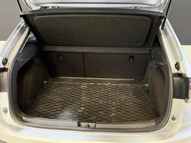 Volkswagen Taigo 1.0 TSI Life | Camera | Apple Carplay | Uitstraling | 18'' Inch