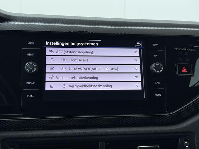 Volkswagen Taigo 1.0 TSI Life | 95 PK | Navigatiesysteem | Climate control | Adaptive cruise control |