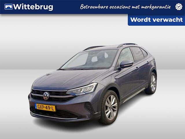 Volkswagen Taigo 1.0 TSI 95pk Life Edition / Navigatie / Airco / Achteruitrijcamera / Getint Glas / 17'' LMV