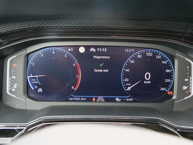 Volkswagen Taigo 1.0 TSI Style 111 Pk Navi / DAB / Apple Carplay / Camera / Trekhaak / Stoelverwarming