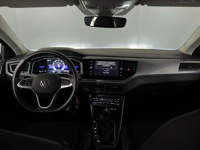 Volkswagen Taigo 1.5 TSI Style 150 pk Automaat (DSG) | Navigatie via App | Panoramadak | Parkeersensoren (Park assist) | Achteruitrijcamera | Adaptieve cruise control |