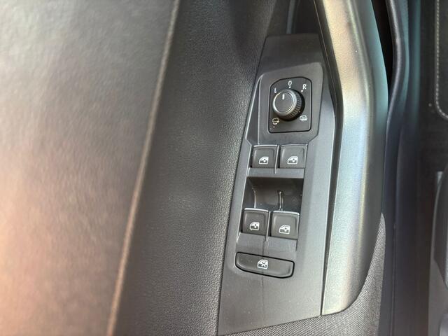 Volkswagen Taigo 1.0 TSI R-Line,camera,Carplay,1 jaar garantie