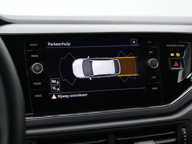 Volkswagen Taigo 1.0 TSI 110 pk DSG R-Line Business | IQ Light | Adaptive Cruise | Stuur-/stoelverwarming